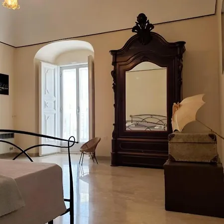 Dimora Maggi Al Corso - Affitti Brevi Italia *