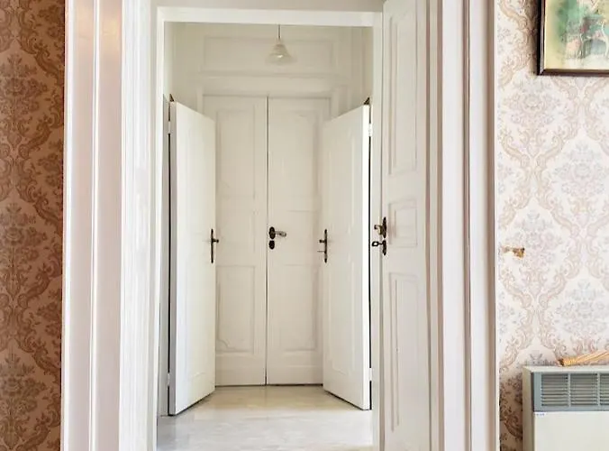 Apartment Dimora Maggi Al Corso - Affitti Brevi Italia Monte Sant'Angelo